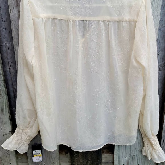 Ladies' Cream-Coloured Top (Size M) *NEW with tag* - Picture 4 of 4